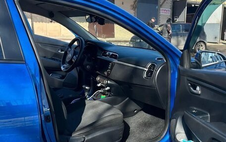 KIA Rio IV, 2017 год, 1 165 000 рублей, 11 фотография