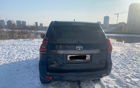 Toyota Land Cruiser Prado 150 рестайлинг 2, 2019 год, 4 650 000 рублей, 5 фотография