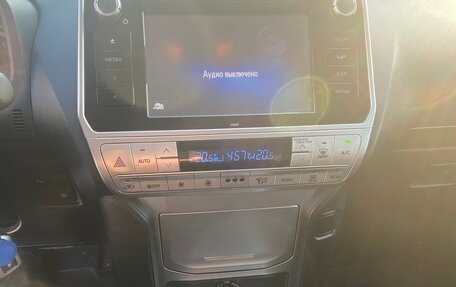 Toyota Land Cruiser Prado 150 рестайлинг 2, 2019 год, 4 650 000 рублей, 12 фотография