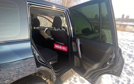 Toyota Land Cruiser Prado 150 рестайлинг 2, 2019 год, 4 650 000 рублей, 10 фотография