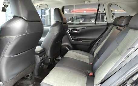 Toyota RAV4, 2022 год, 3 550 000 рублей, 13 фотография