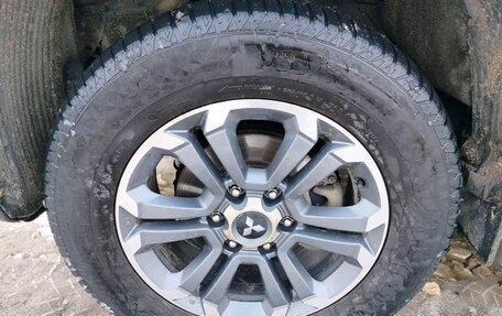 Mitsubishi L200 IV рестайлинг, 2021 год, 2 470 000 рублей, 13 фотография