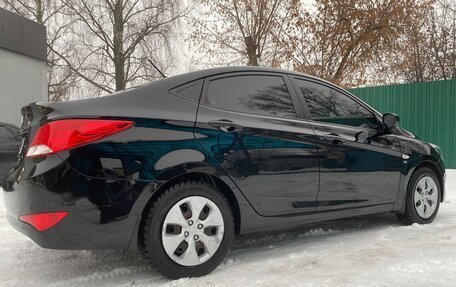 Hyundai Solaris II рестайлинг, 2015 год, 1 230 000 рублей, 4 фотография