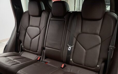 Porsche Cayenne III, 2011 год, 2 499 000 рублей, 11 фотография