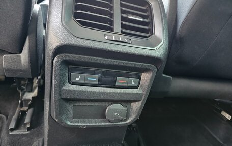 Volkswagen Tiguan II, 2017 год, 2 590 000 рублей, 15 фотография