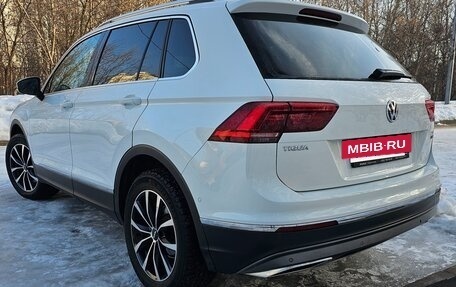 Volkswagen Tiguan II, 2017 год, 2 590 000 рублей, 13 фотография