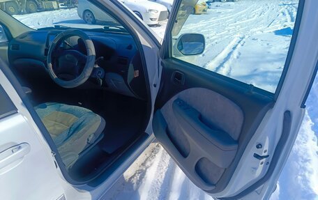 Toyota Raum I, 2002 год, 430 000 рублей, 7 фотография