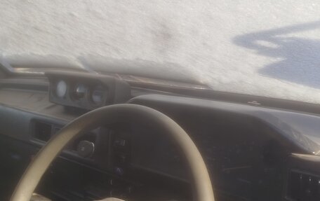 Mitsubishi Delica III, 1994 год, 120 000 рублей, 2 фотография