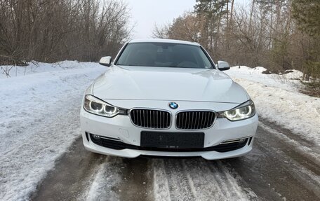 BMW 3 серия, 2013 год, 1 410 000 рублей, 3 фотография