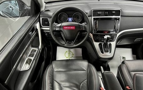 Haval H6, 2019 год, 1 445 000 рублей, 10 фотография