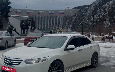 Honda Accord VIII рестайлинг, 2011 год, 1 550 000 рублей, 1 фотография