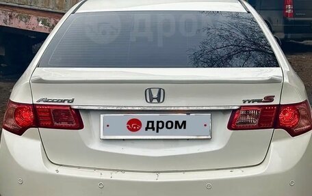 Honda Accord VIII рестайлинг, 2011 год, 1 550 000 рублей, 13 фотография