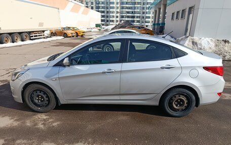 Hyundai Solaris II рестайлинг, 2016 год, 945 000 рублей, 8 фотография