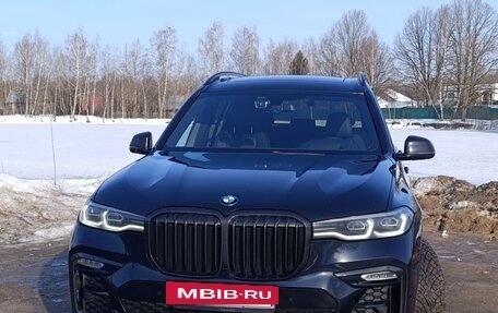 BMW X7, 2019 год, 5 600 000 рублей, 2 фотография