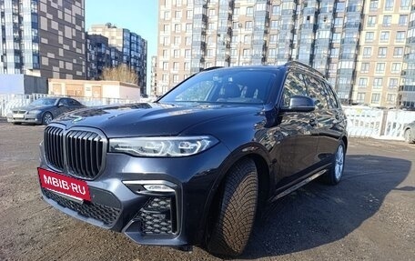 BMW X7, 2019 год, 5 600 000 рублей, 7 фотография