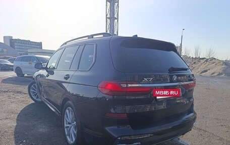 BMW X7, 2019 год, 5 600 000 рублей, 4 фотография