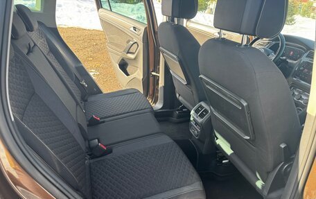 Volkswagen Tiguan II, 2018 год, 2 050 000 рублей, 11 фотография