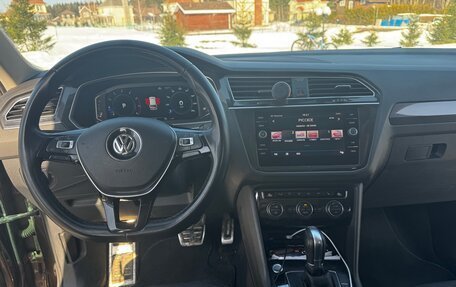 Volkswagen Tiguan II, 2018 год, 2 050 000 рублей, 9 фотография