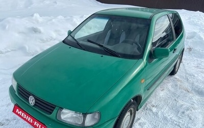 Volkswagen Polo III рестайлинг, 1998 год, 150 000 рублей, 1 фотография