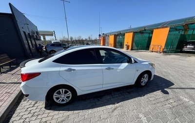 Hyundai Solaris II рестайлинг, 2015 год, 1 050 000 рублей, 1 фотография