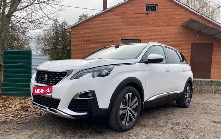 Peugeot 5008 II, 2020 год, 2 300 000 рублей, 1 фотография