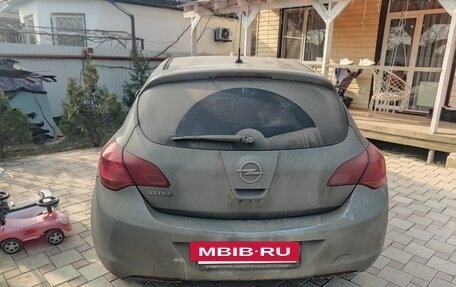 Opel Astra J, 2010 год, 420 000 рублей, 5 фотография