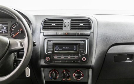 Volkswagen Polo VI (EU Market), 2016 год, 778 000 рублей, 17 фотография