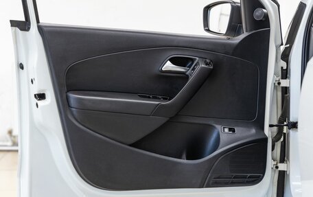 Volkswagen Polo VI (EU Market), 2016 год, 778 000 рублей, 22 фотография