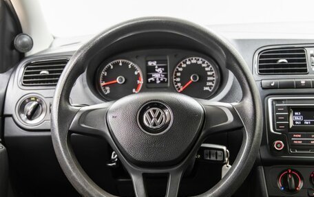 Volkswagen Polo VI (EU Market), 2016 год, 778 000 рублей, 16 фотография