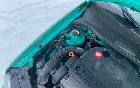 Volkswagen Polo III рестайлинг, 1998 год, 150 000 рублей, 31 фотография