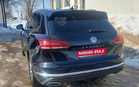 Volkswagen Touareg III, 2020 год, 6 750 000 рублей, 2 фотография
