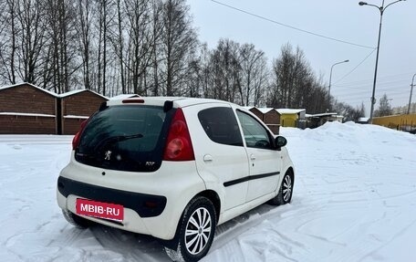Peugeot 107 I рестайлинг, 2010 год, 280 000 рублей, 5 фотография