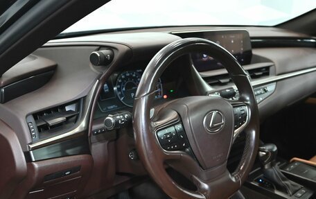 Lexus ES VII, 2020 год, 3 800 000 рублей, 16 фотография