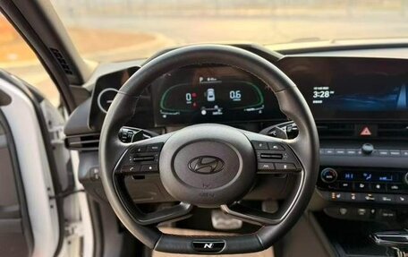 Hyundai Elantra, 2024 год, 1 850 002 рублей, 8 фотография