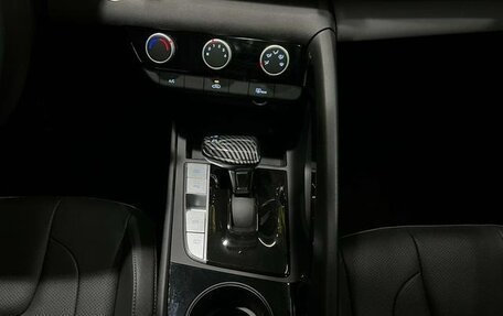 Hyundai Elantra, 2025 год, 1 890 002 рублей, 14 фотография