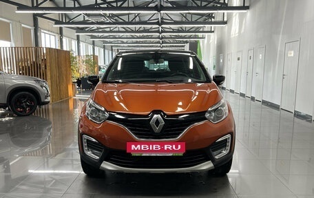 Renault Kaptur I рестайлинг, 2017 год, 1 575 000 рублей, 3 фотография