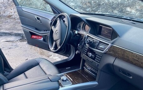 Mercedes-Benz E-Класс, 2012 год, 1 700 000 рублей, 12 фотография