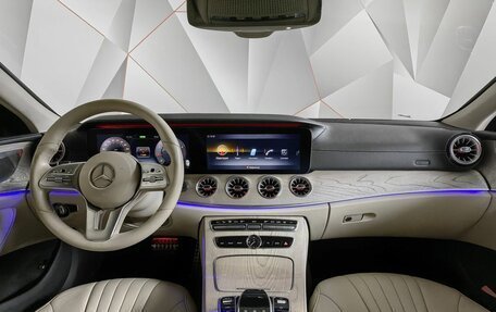 Mercedes-Benz CLS, 2018 год, 4 999 999 рублей, 14 фотография