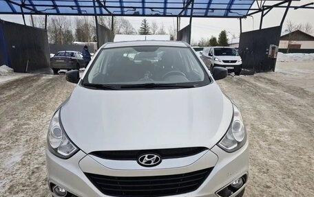 Hyundai ix35 I рестайлинг, 2011 год, 1 250 000 рублей, 3 фотография
