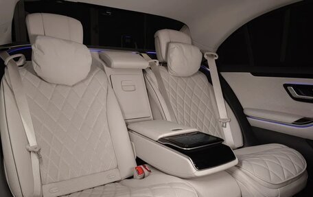 Mercedes-Benz S-Класс, 2024 год, 17 300 000 рублей, 28 фотография