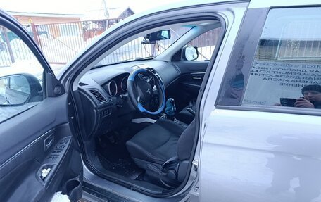 Mitsubishi ASX I рестайлинг, 2013 год, 1 105 000 рублей, 10 фотография