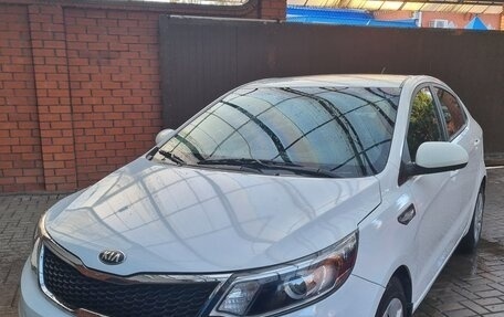 KIA Rio III рестайлинг, 2016 год, 1 110 000 рублей, 2 фотография