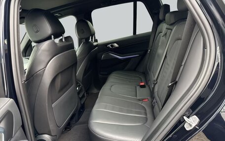 BMW X5, 2021 год, 8 800 000 рублей, 13 фотография