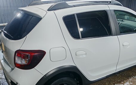 Renault Sandero II рестайлинг, 2019 год, 1 000 000 рублей, 6 фотография