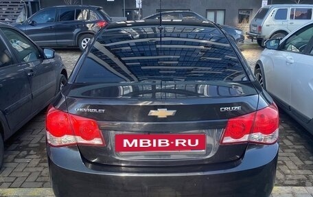 Chevrolet Cruze II, 2010 год, 730 000 рублей, 2 фотография