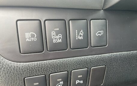 Toyota Highlander III, 2014 год, 2 400 000 рублей, 10 фотография