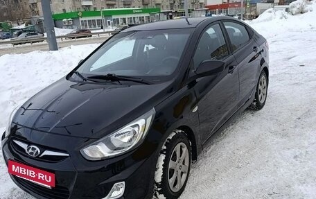 Hyundai Solaris II рестайлинг, 2013 год, 600 000 рублей, 9 фотография