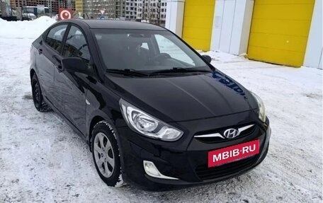 Hyundai Solaris II рестайлинг, 2013 год, 600 000 рублей, 8 фотография