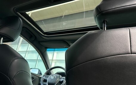 Toyota Avalon, 2022 год, 3 550 000 рублей, 20 фотография