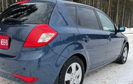 KIA cee'd I рестайлинг, 2011 год, 800 000 рублей, 11 фотография